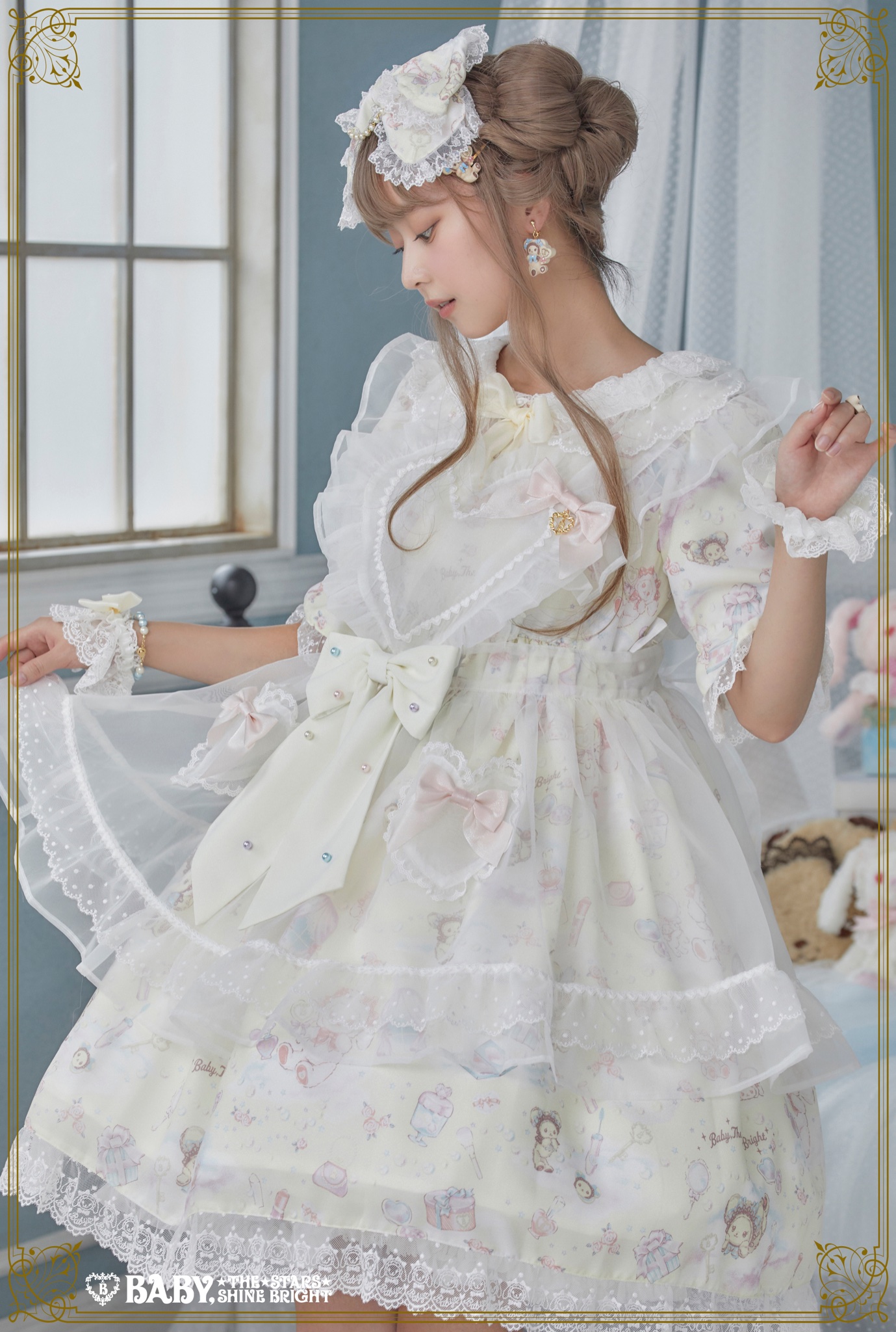 新品即完売キラキラコスメオーガンジーハートエプロンangelic pretty-