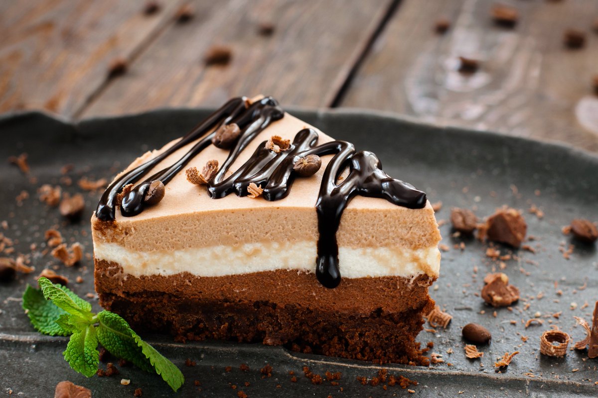 Are you a starter or a dessert person? If you fall into the latter category, you are going to love today! 

Tell us what your favourite dessert is below 👇 #DessertDay
