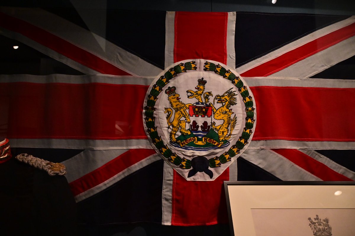 galileocheng's tweet photo. #Hongkong History Museum is set to close and renovate “The Hong Kong Stories” pavilion for 2 years with rumours of removing large parts of British HK history and adding post-Handover narratives. Citizens rushed to the museum to photo the soon-to-be-gone exhibition materials. https://t.co/evWqk8Vj0C