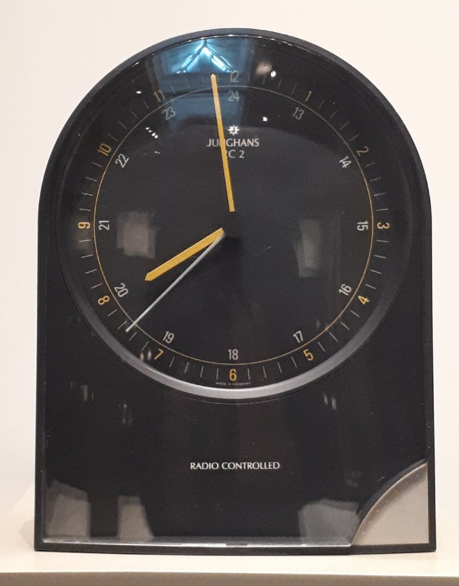 SeptimusKeen's tweet photo. The upper floors of @britishmuseum (where all the best galleries are) may be shut at the moment but there is no reason why you shouldn't get to enjoy some of their treats - todays snapshot comes from Gallery 39 (Clocks and Watches*) 
*and Marine Chronometers. https://t.co/J6ZHc6Hx5y