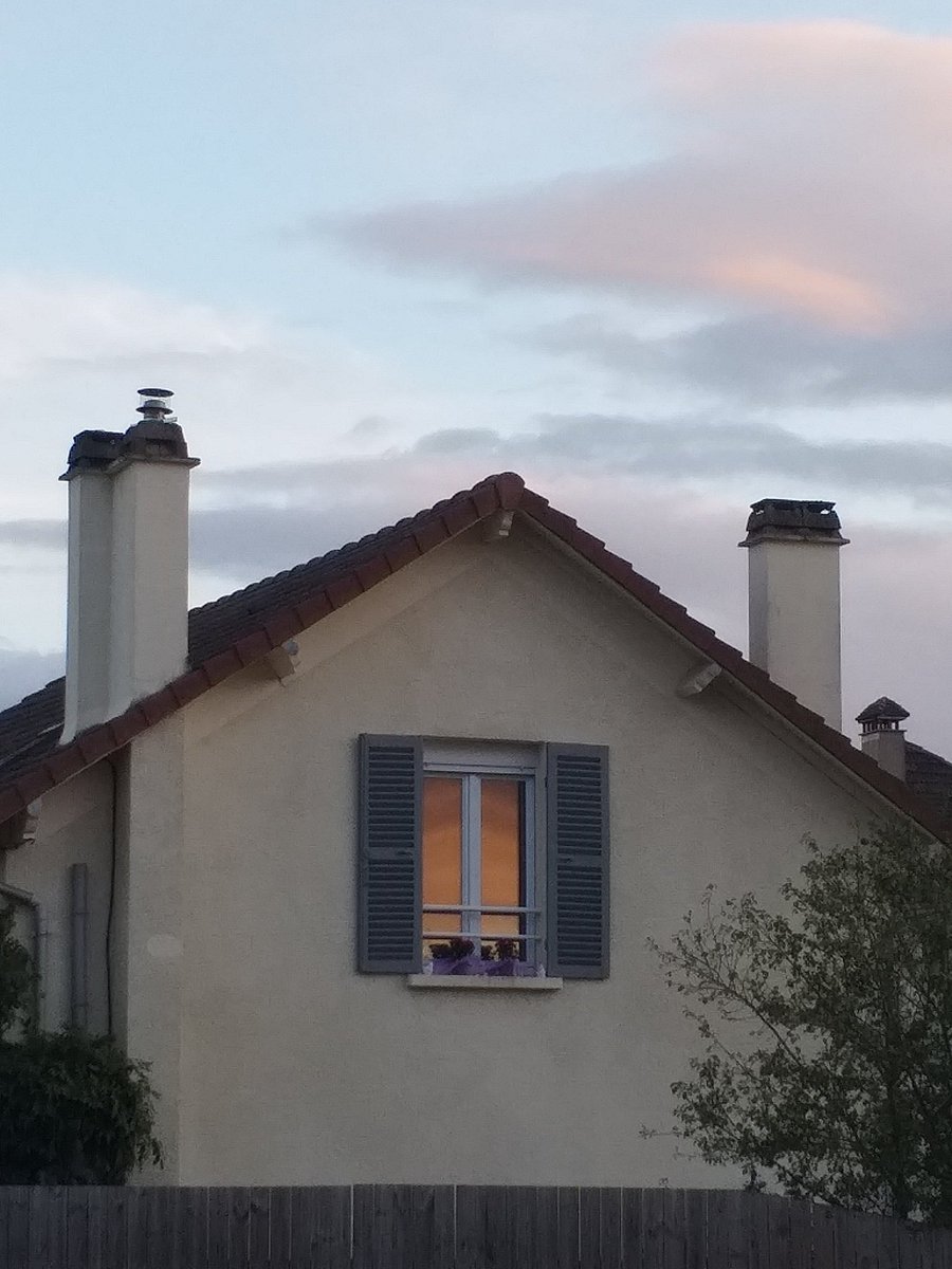 velroze_'s tweet photo. Ouais https://t.co/OhwXsi6Woj