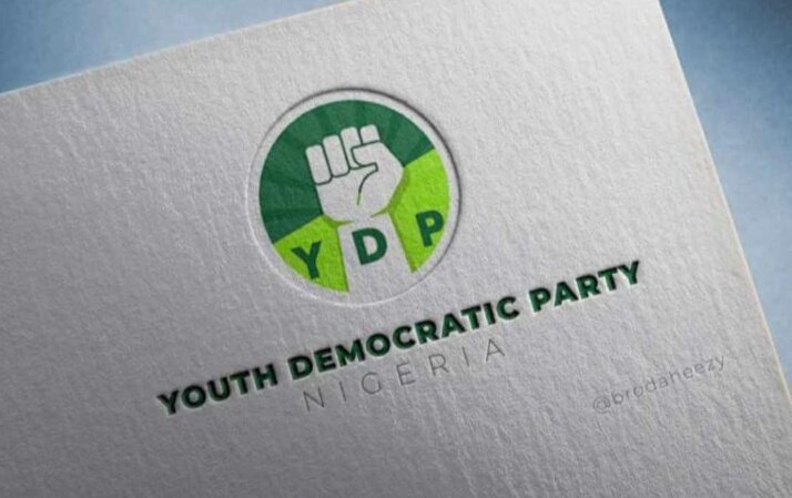 collinx1000's tweet image. I got my vote for this party anytime any giving day. #nigerianyouthslivesmatter