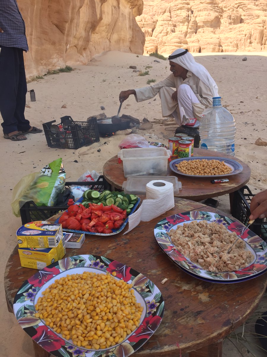 Wind_Sand_Stars's tweet photo. In the desert we make sure our guests are incredibly well fed. The daily fresh bread is particularly delicious (especially with tahini &amp; molasses!). Feeling hungry? #hungry #Egypt #Sinai #Bedouin #Desert https://t.co/0qFYgGHCS4