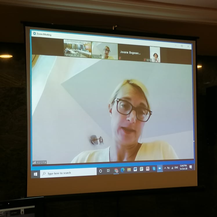 Savremena politika tweet media