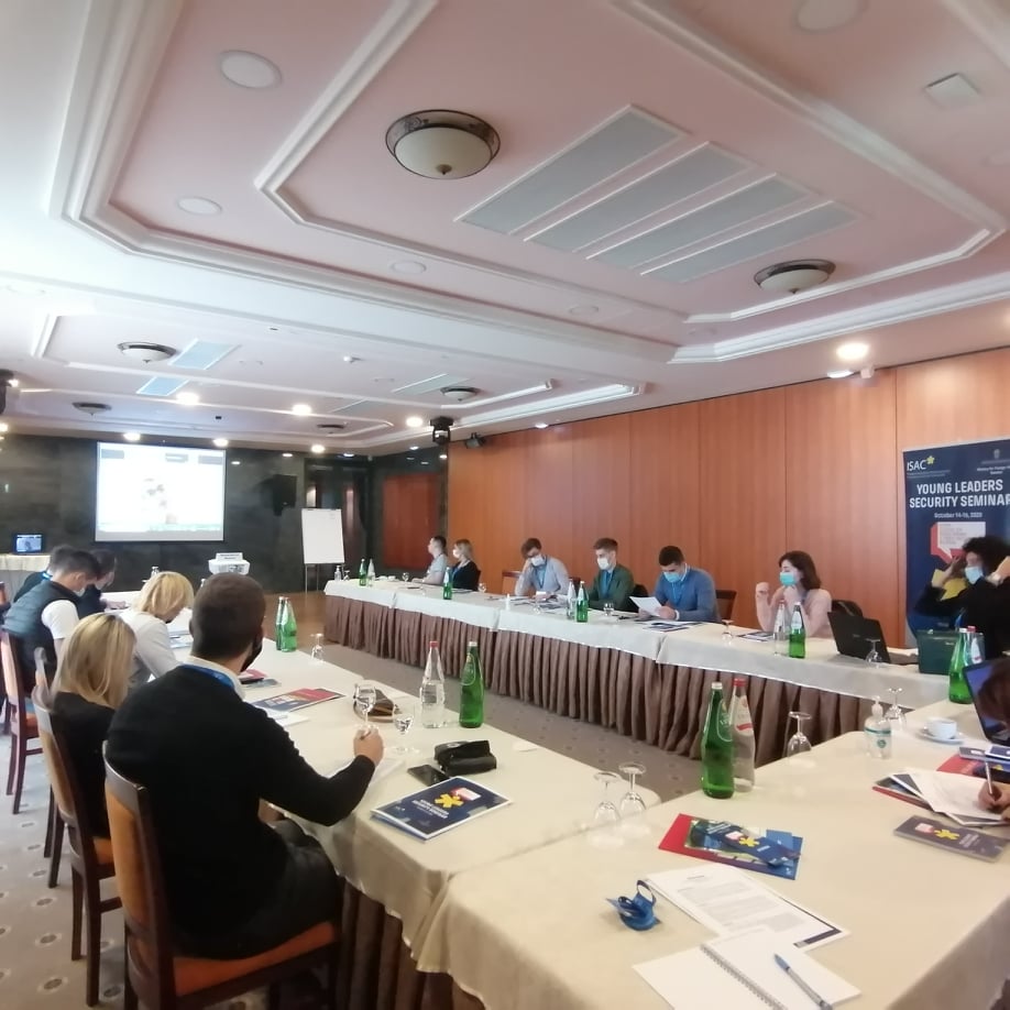 Savremena politika tweet media