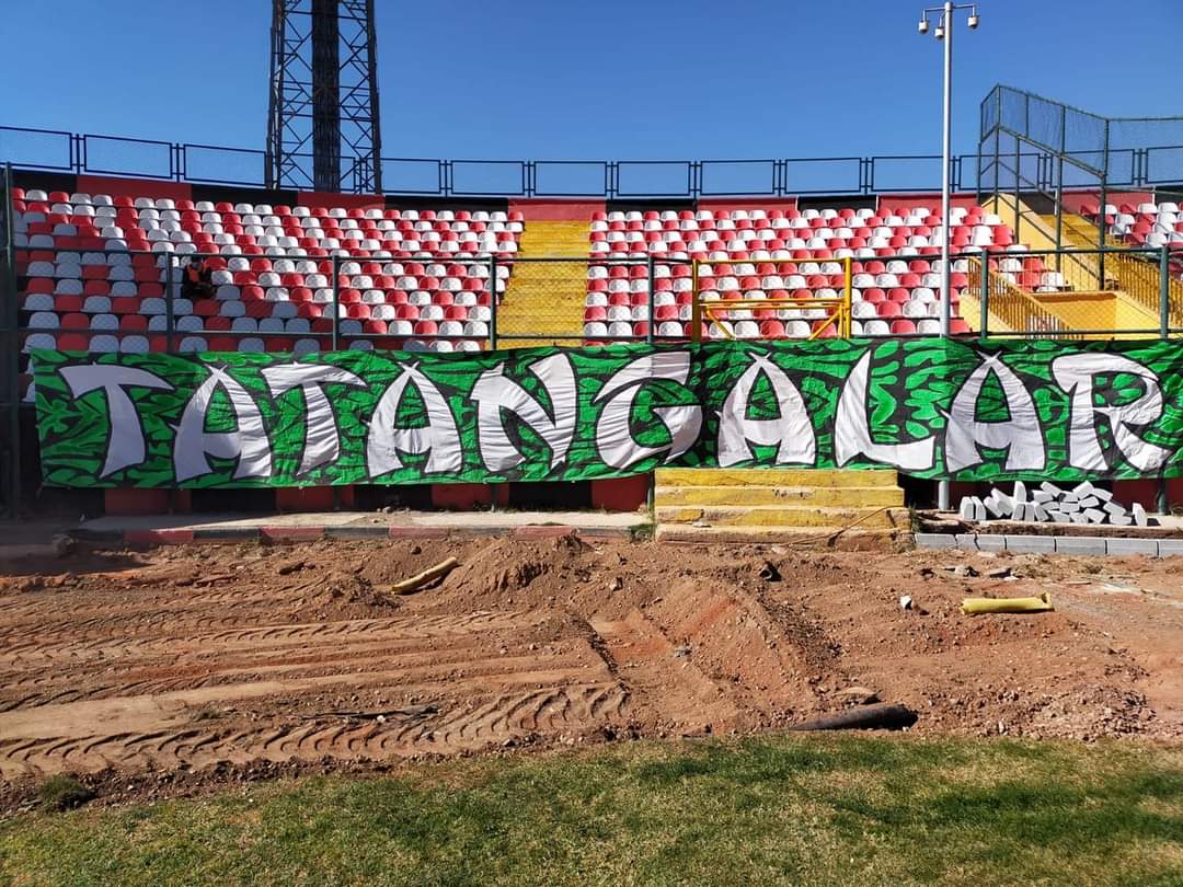 Yeşil siyah en çok bize yakışıyor bu alemde