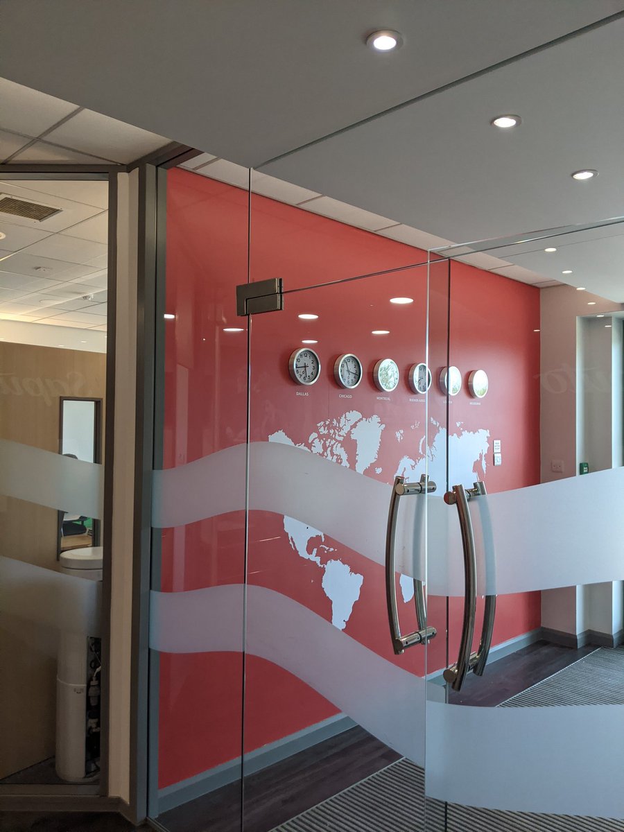 The Sign Shop tweet media