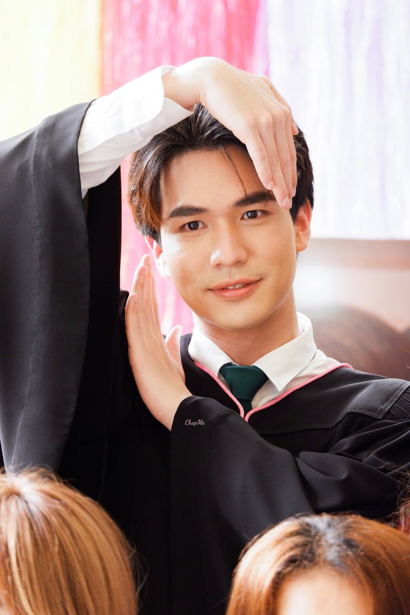 ChapmeC's tweet photo. Big Congrats to @WDdome 🍑🍑
#CongratulationsWoranart #DomesGraduation #โดมเจ้าลักยิ้ม #PavelDoMe https://t.co/UZt4WmnWoc
