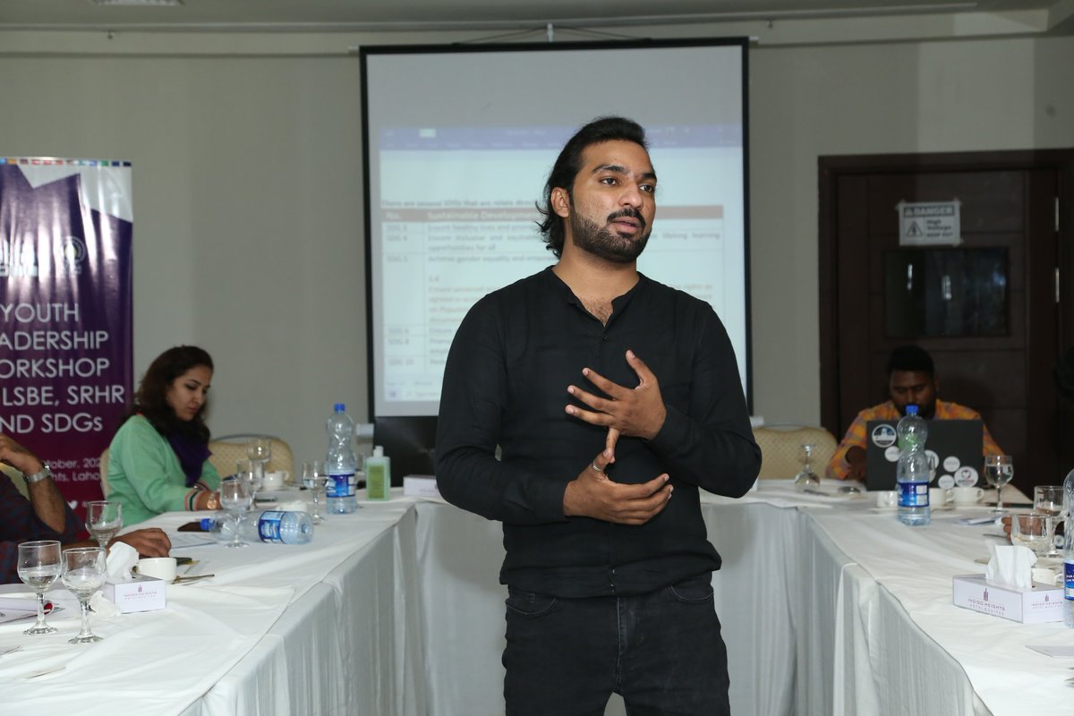 itacecorg's tweet photo. ITA's Utho Bolo team conducted a three days' Youth Leadership Workshop on LSBE, SRHR and #SDGs. A diverse group of young leaders from different  organizations, cultural and religious backgrounds joined the workshop and participated very actively.
#ITA #UthoBolo #YouthLeadership https://t.co/rsxyuOLUeP