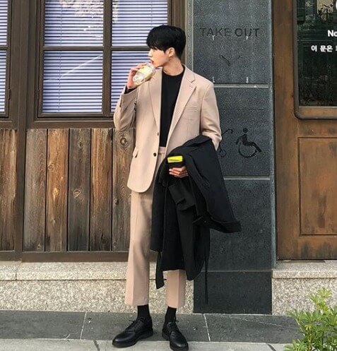 טוויטר Ami ファッションコンサル 業界初 触れずに 変える בטוויטר コーデに1点シルバーアクセを シルバーの印象は 上品 洗練 清潔感 全て女性受けする印象 Amiがゴールドアイテムより シルバーアイテムをつける理由はこれ 年間1億売ってるホストも