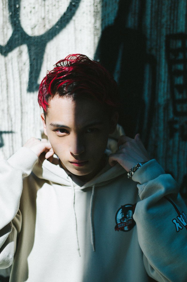 即完売だったこちらのパーカー！ 受注で再販開始しましたー！🔥 もう