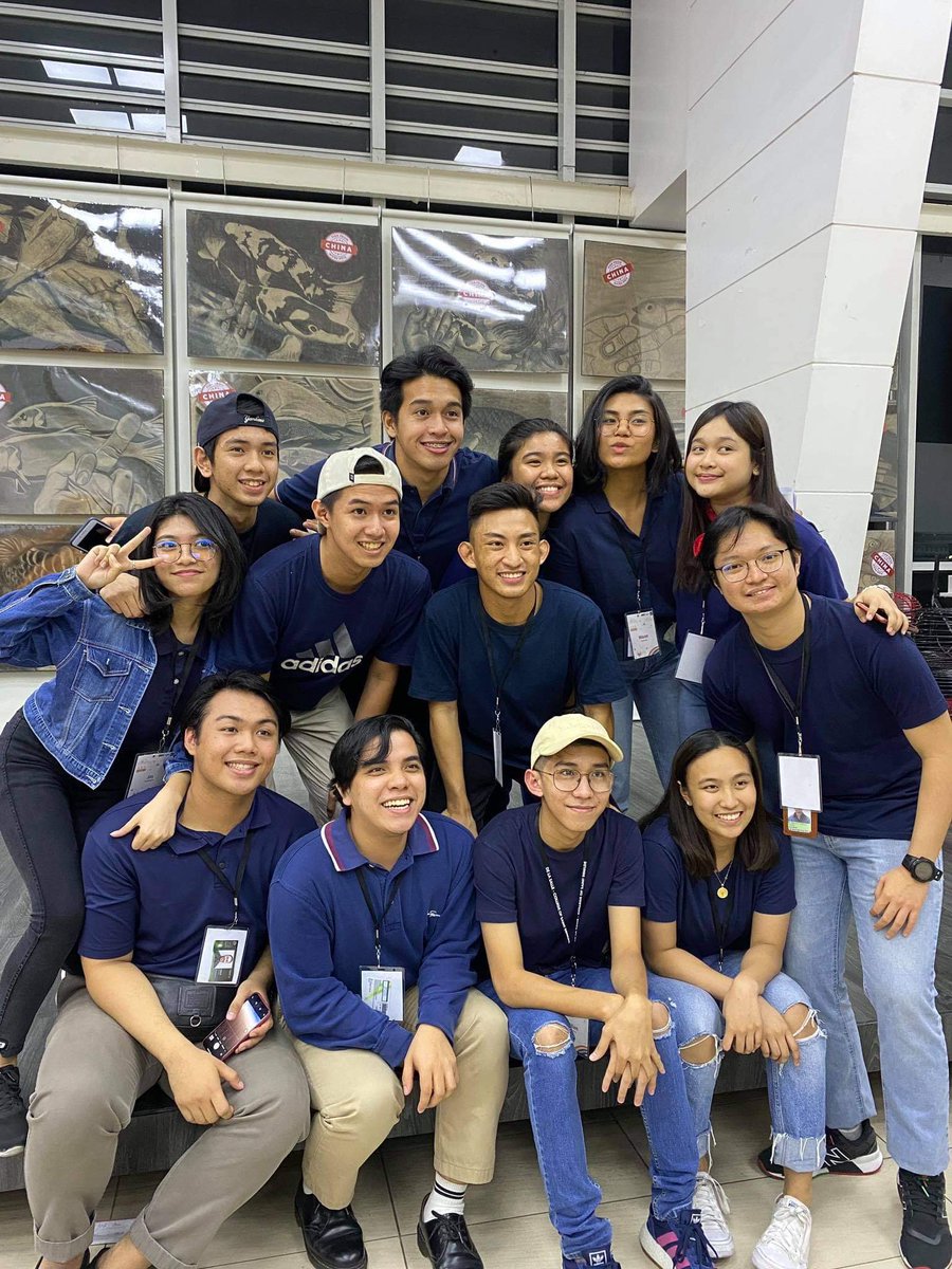 StudentTrainers's tweet photo. Apart from becoming better leaders, we teach each other to become better friends and companions. It's not just about being volunteers to serve the institution, but also being a shoulder to lean on for each other. #JoinSTRAINS ๐ https://t.co/4alrRxM7Vm