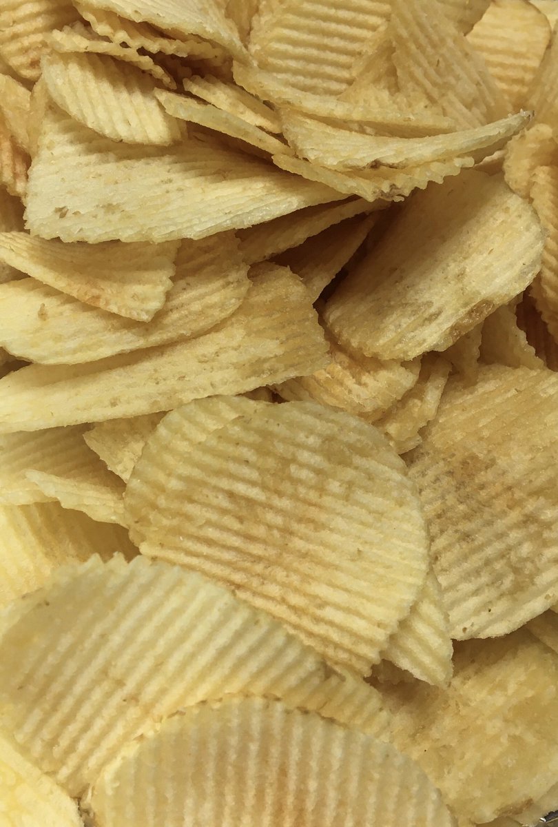 Abc セブンイレブンで売っている ポテトチップスのカルビーが製造の 厚切りポテト 石垣の塩味 213円 ポテチをいっぱい食べたい時に是非おすすめしたい シンプルな塩味で厚切りなので食べ応えがあります 2日前の12日にリニューアルした商品が発売され Abc セブンイレブンで売っている ポテトチップスのカルビーが製造の 厚切りポテト 石垣の塩味 213円 ポテチをいっぱい食べたい時に是非おすすめしたい シンプルな塩味で厚切りなので食べ応えがあります 2日前の12日にリニューアルした商品が発売され