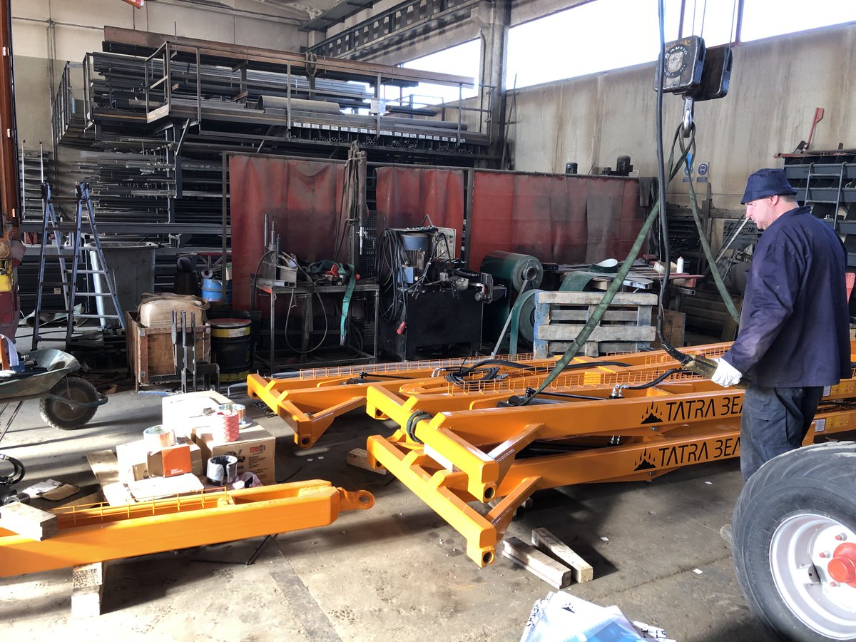 What about to have a folding tire roller in 7 meters. Coming soon!