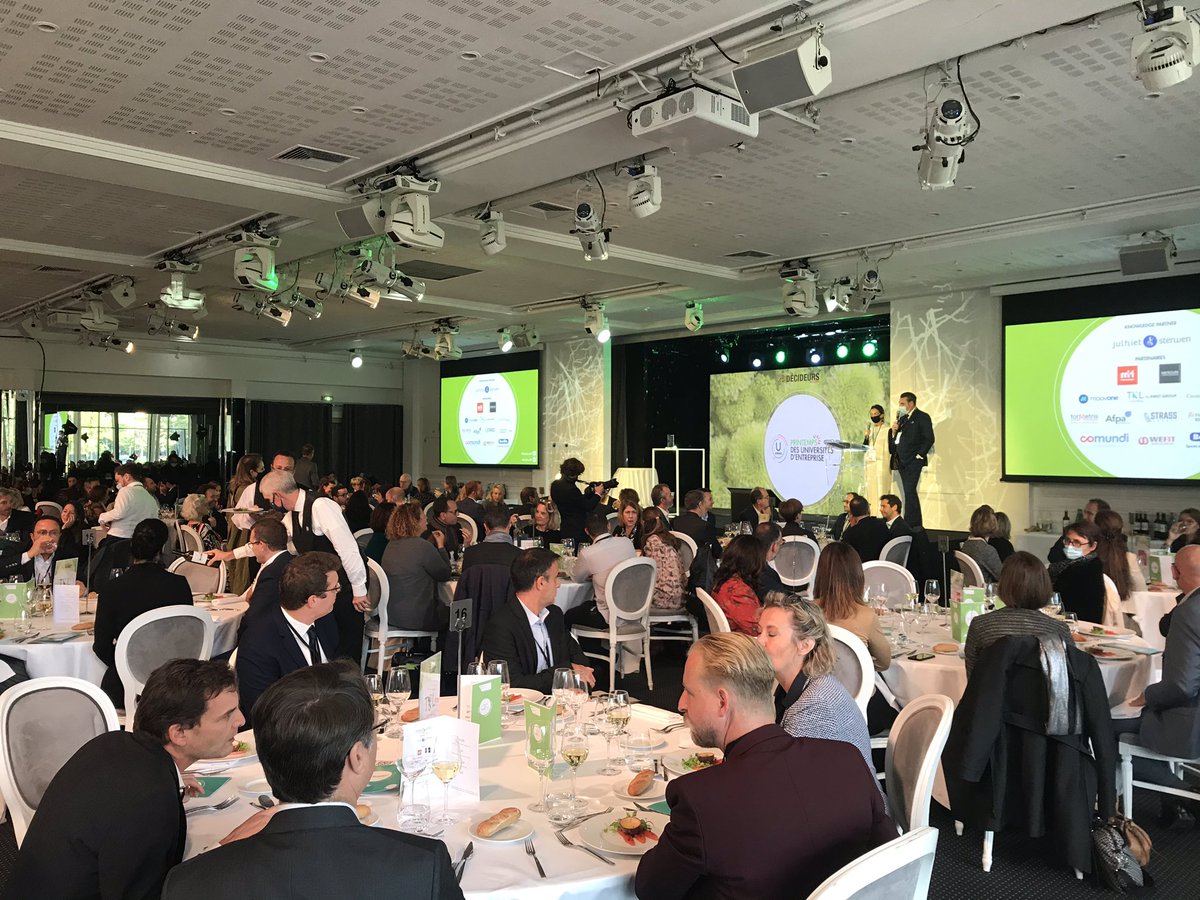 FIRST GROUP tweet media