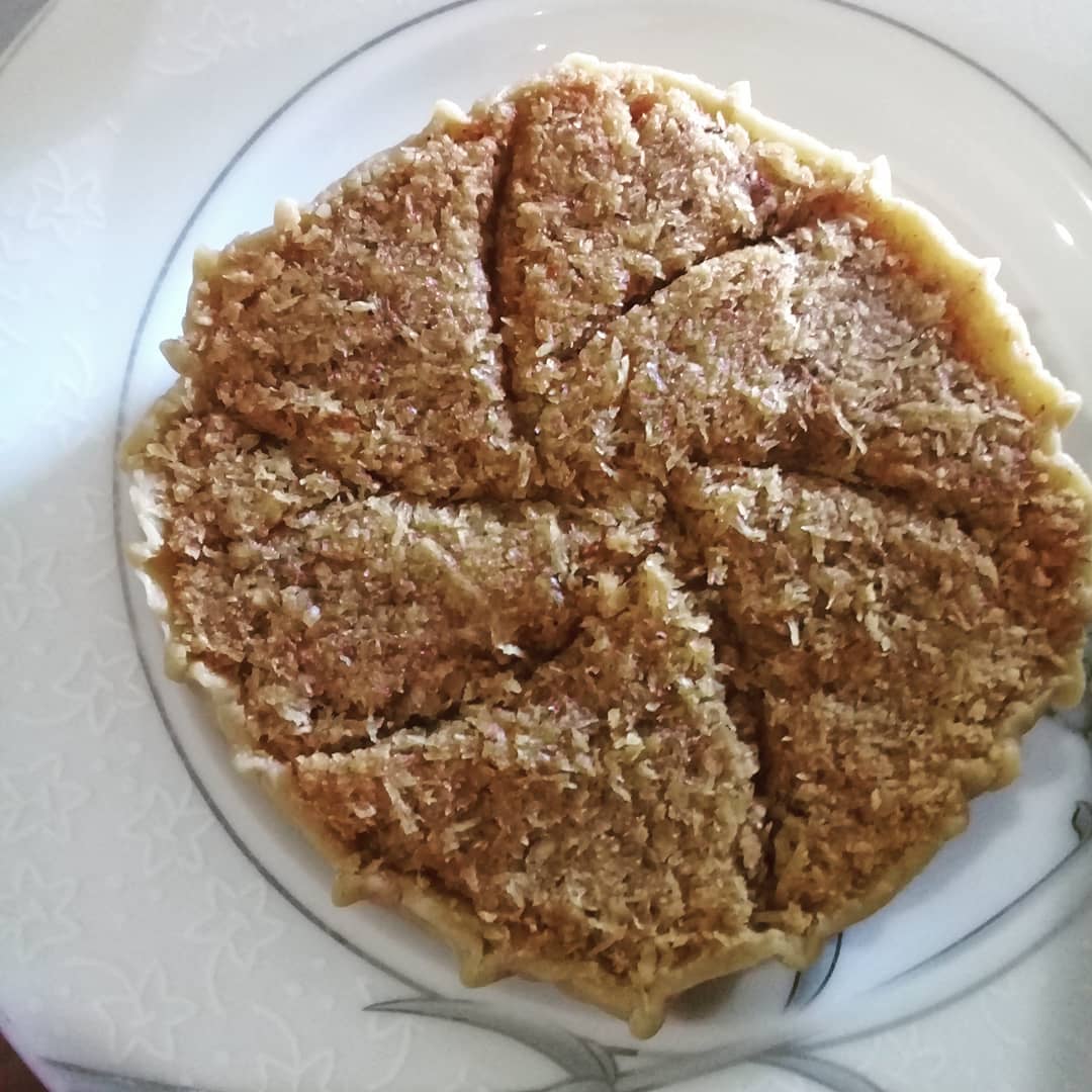 jamaicansdotcom's tweet photo. When was the last time you had a gizzada? ๐๐ฏ๐ฒ๐ฅฅTry our gizzada recipe here - https://t.co/xOGDQrS2wF | ๐ท IG :felly_jw_davidson #Gizzada #Delicious #WeJaminate https://t.co/jY1vVdBMJ9