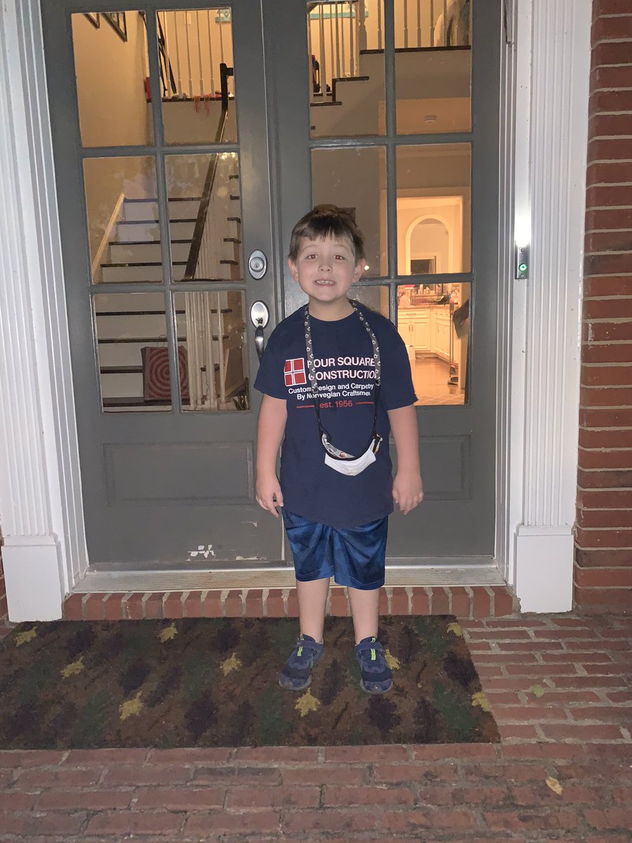 mesk1021's tweet photo. 1st day of full time F2F for these two Panthers!! So excited to be back in the school building as a 2nd grader and a 3rd grader #experienceNewProspect https://t.co/EvyMRyX9Pz