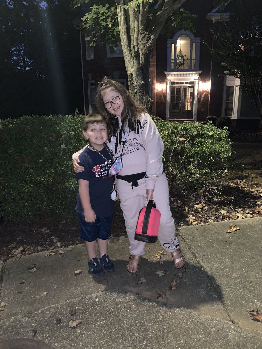 mesk1021's tweet photo. 1st day of full time F2F for these two Panthers!! So excited to be back in the school building as a 2nd grader and a 3rd grader #experienceNewProspect https://t.co/EvyMRyX9Pz