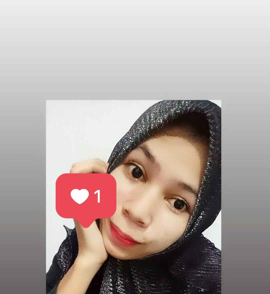 Lipstiknyy ketebalan 🙈🙈