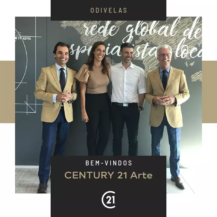 ☑️ La red CENTURY 21 en Portugal sigue creciendo y desde Canarias queremos dar la bienvenida al equipo de CENTURY 21 Arte en Odivelas (Cátia y Ricardo Sobreiro). ¡Juntos, crecemos todos! 😊🏠#CENTURY21Canarias #C21 #C21Canarias #YoSoyC21 #HacemosTodoPorTi #PorTuCasa #agenciasC21
