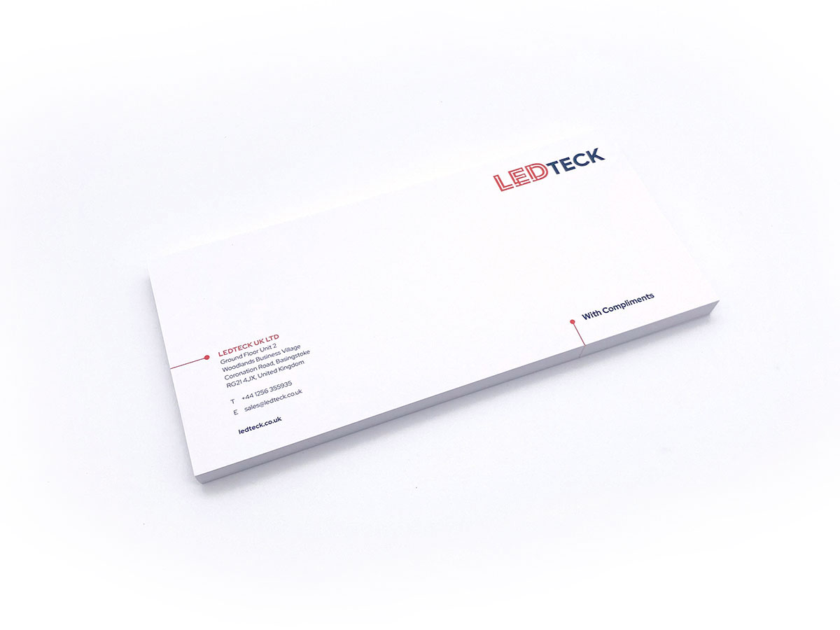 In this digital world, some companies still need compliment slips. Here's some for a lighting company based in Basingstoke - 120gsm for that extra quality feel.
fullonprint.co.uk/products/lette…