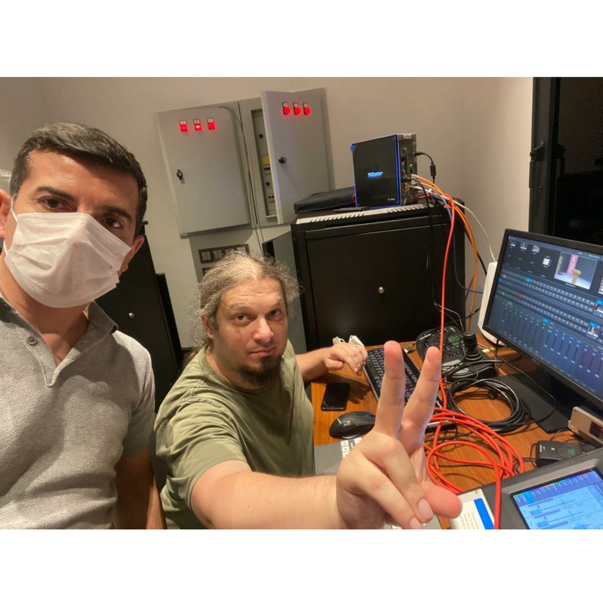 4kPromedya's tweet photo. 💫İstinye Üniversitesi'nin,#Newtek #Tricaster #Mini 4K ve #Birddog #P200 #Ptz Kameralarla,#FullNdı Alt yapı sistemi ile oluşturduğumuz Kongre merkezi binası #Canliyayın sistemi hayırlı olsun 💙 
💥Newtek #tricastermini #4K Türkiye'de #ilkkez #İstinyeÜniversitesi nde kullanıldı🎊 https://t.co/excZqrbmtO