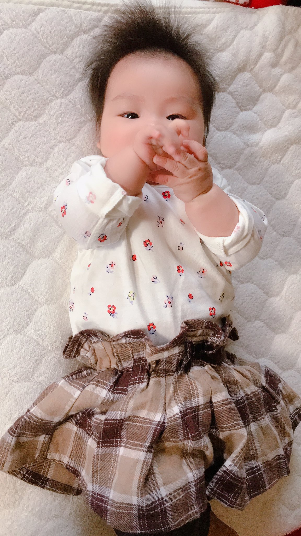 Haruhima 娘ちゃんのお洋服 じぃじに買ってもらっちゃいました 女の子って服が本当に楽しい 0歳児 親バカ ママと繋がりたい ママ友募集 子育てママ応援 赤ちゃんのいる生活 2児ママ 女の子の服 女の子の服選び楽しい 女の子の服可愛