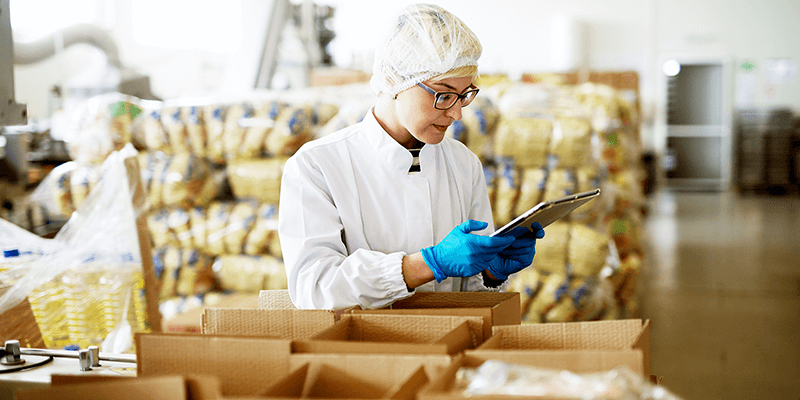 LINGArOS's tweet image. Maybe all you need is a cloud kitchen, not a physical restaurant space?

“Cloud kitchens is the best way for restaurateurs to lower costs and offer the best food possible.”

Learn more: bit.ly/3kKGMfH

#cloudbasedpos #restaurantoperatingsystem #lingaros #covid19