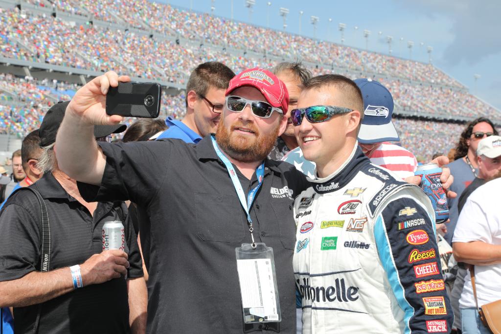 Daytona International Speedway tweet media