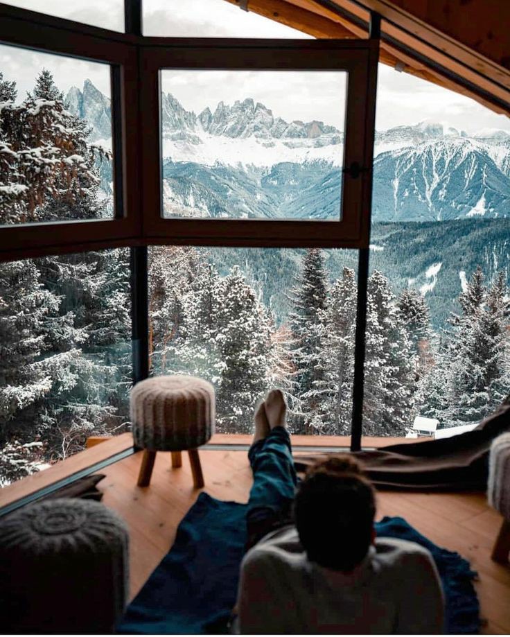 Walking In The Wind as To The Ends Of The Earth ( Idaho Cabin Fic ) by stylinsoncityYou will find me , yeah you will find meIn places that we& #39;ve never been, for reasons we don& #39;t understandWalking in the wind