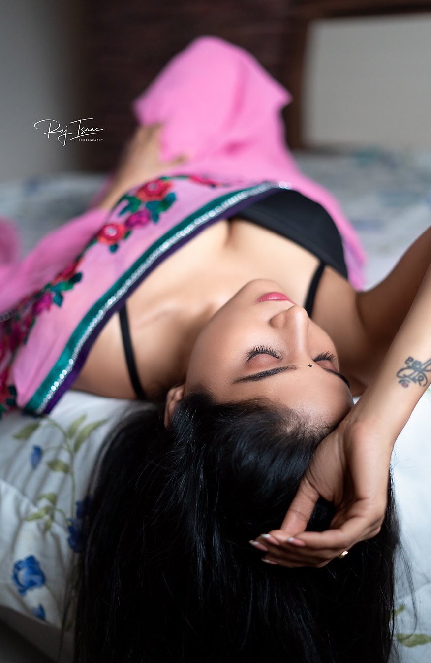 EkSvhgOU8AMSNff?format=jpg&name=large