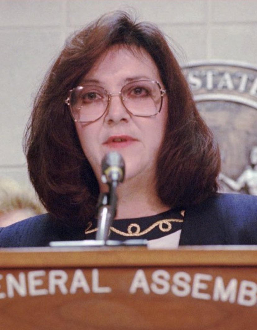 Cherie Berry tweet media