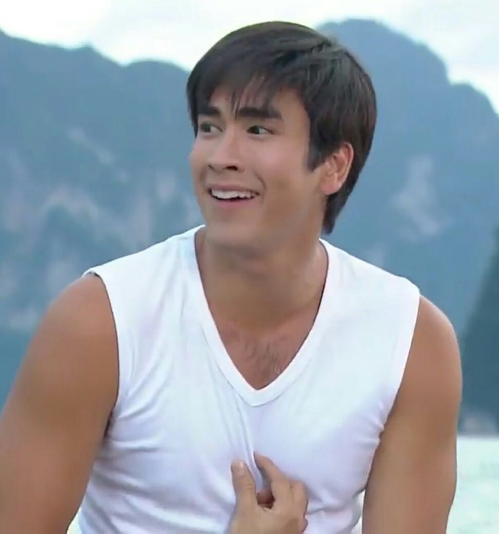 ตอนดูครั้งแรกตลกมากฉากนี้..คนอะไรหึงตัวเอง55555..แบร์เล่นได้น่ารักมากๆๆฉากนี้..ชอบมาก😂😅😄😁😍😍😍😍😘❤❤❤❤
#ณเดชน์ 
#ลมซ่อนรักรีรันep14