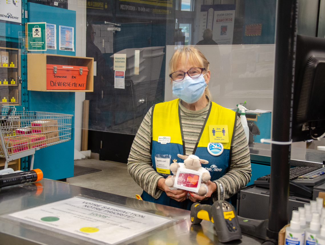 Lowe's Canada Corp tweet media