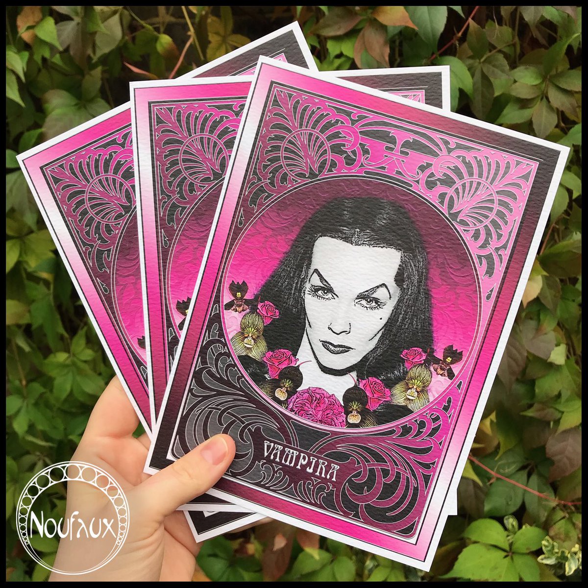 Art_Noufaux's tweet image. Who has got themselves a print? This is my first time selling, more in shop at Noufaux.com/shop I ship internationally, currency conversations are available. Treat yourself or for someone else this Christmas. #Art #Horror #Noufaux #SmallBusiness #Halloween #Monsters