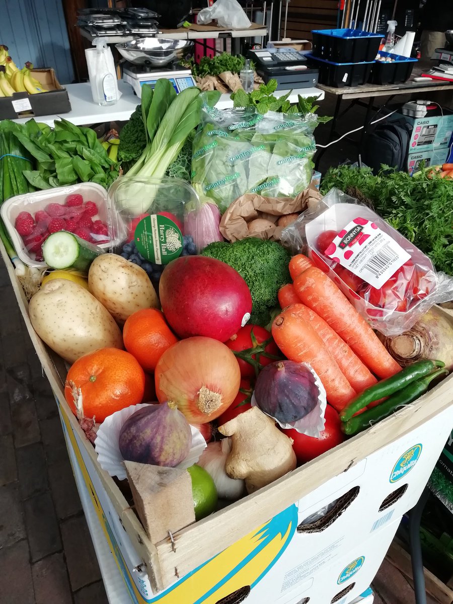 WhitesFruitVeg's tweet photo. I have a suggestion... Buy a soup maker, they are bloomin marvellous. No end of delicious smooth or chunky healthy soups. I can provide the ingredients https://t.co/SGdoluacIG
