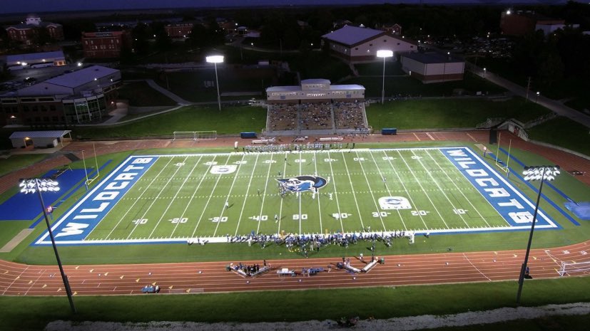 Beyond blessed and grateful to have received an offer from Culver-Stockton College!!!🔵⚪️ #KingdomRi21ing <a href="/CSCwildcatsFB/">Culver Football</a> @AdamSiwicki <a href="/EHSCoachLopez/">Julio Lopez</a> <a href="/CoachPedregon/">Gabriel Pedregon</a> @VegaGaron <a href="/Iglesias_915/">Joseph Iglesias</a> <a href="/TopViewFit/">Top View Fitness</a>