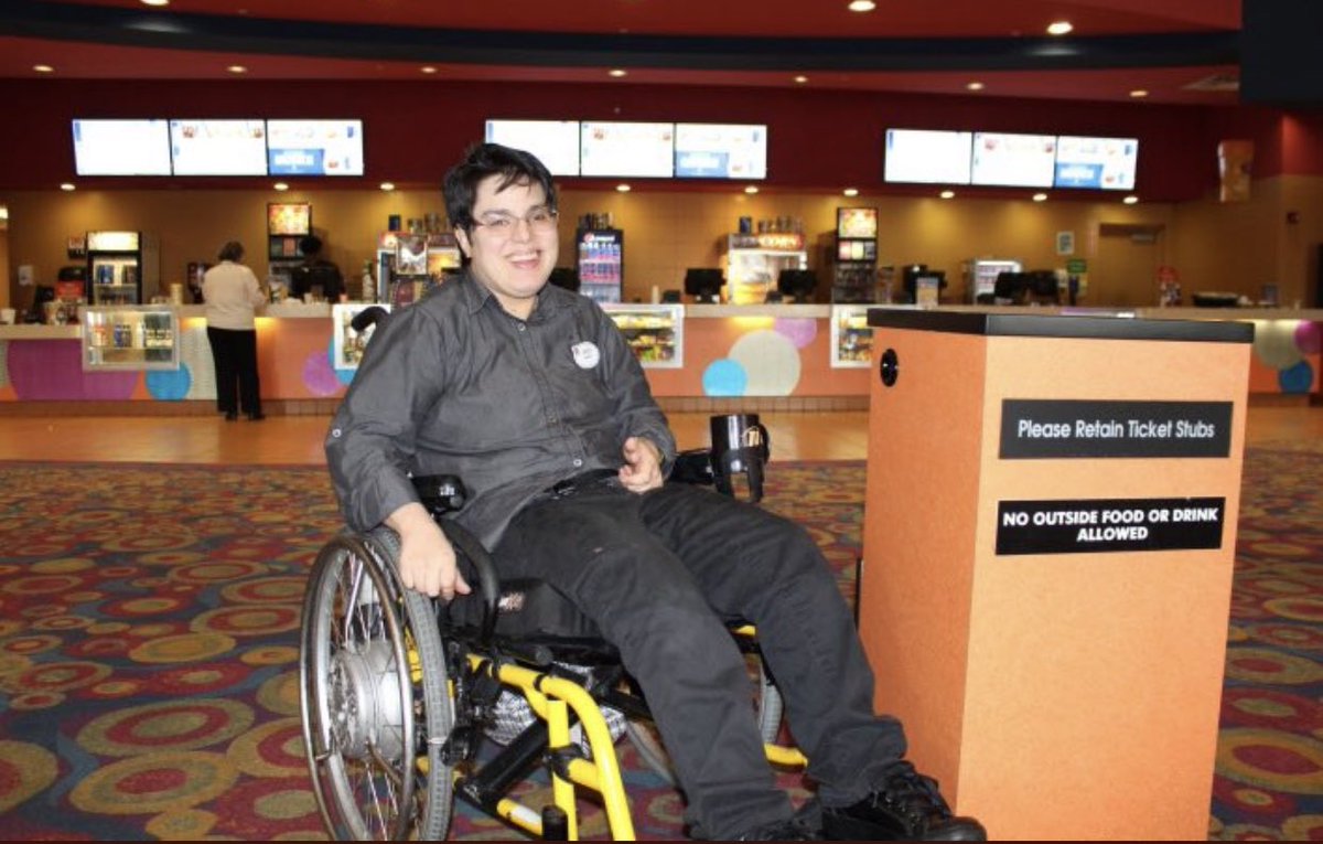 Starling_MO's tweet photo. Missourians w/ disabilities possess the skill set & passion to earn a Living Wage through competitive employment; they can hold down a job & are worthy of the same benefits as other employees. #MOLeg people w/ disabilities need your support! #BudgetAction #inclusion https://t.co/jPhpwq186H