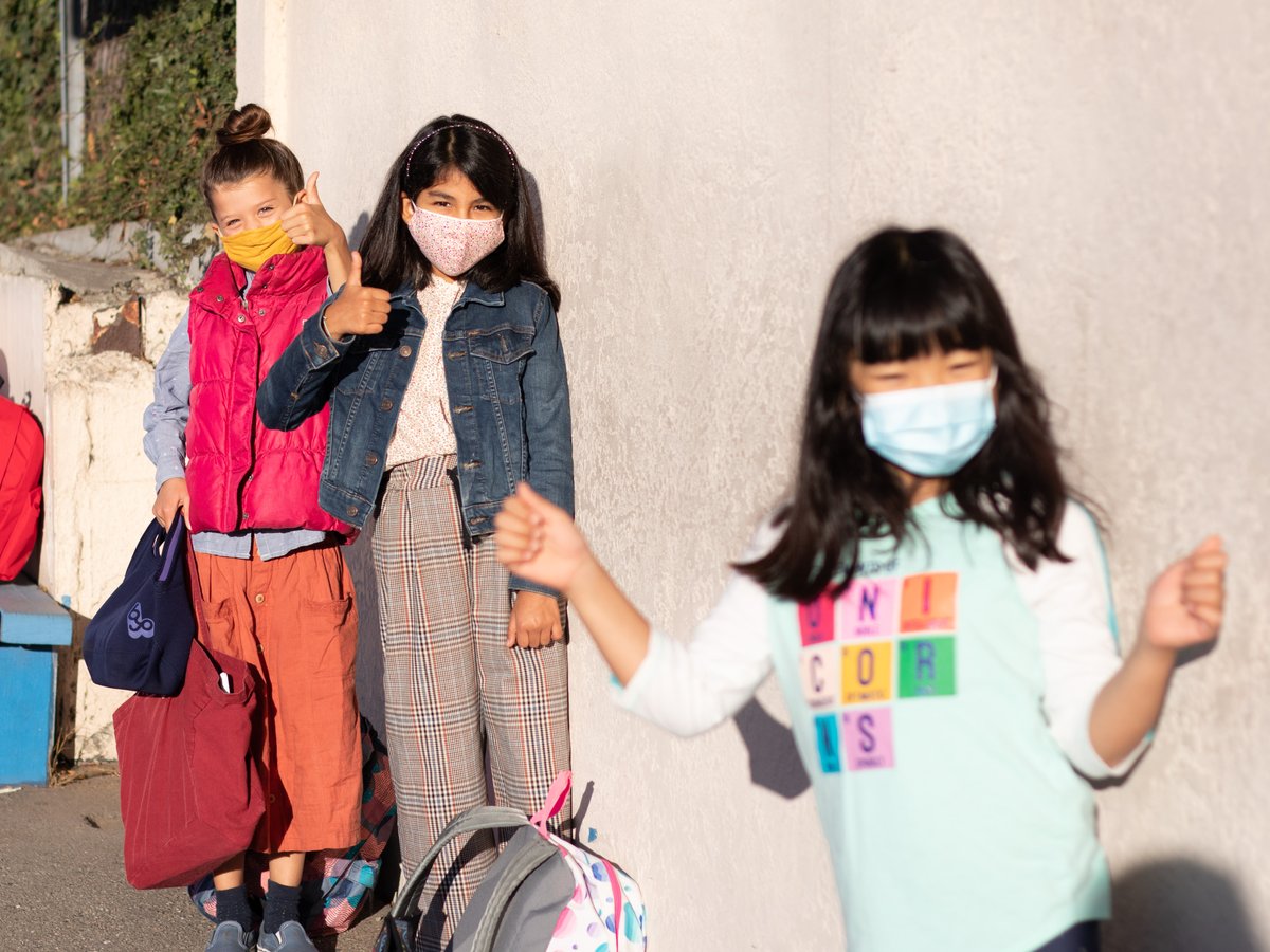 lelyceeSF's tweet photo. Today our Gr 3 (CE2) and Gr 4 (CM1) students are #BackOnCampus! We are very happy to welcome them on our temporary additional campus located in the Richmond district of San Francisco. 
@aefeinfo 
#WeGotThisLFSF #LFSF❤️ #BetterTogether https://t.co/96LVb4aYTc