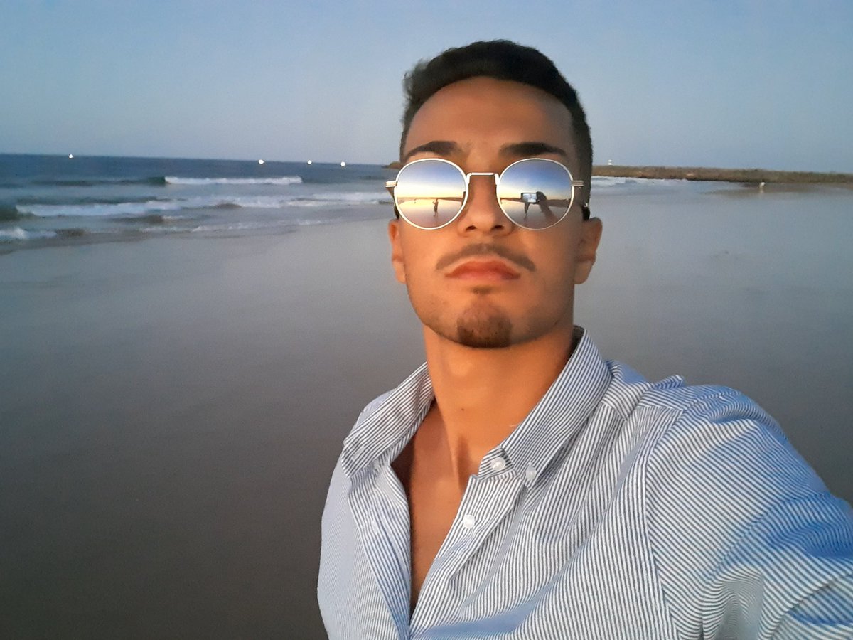 mvp_9927's tweet photo. Saudades das férias https://t.co/O7QG7fwDmF