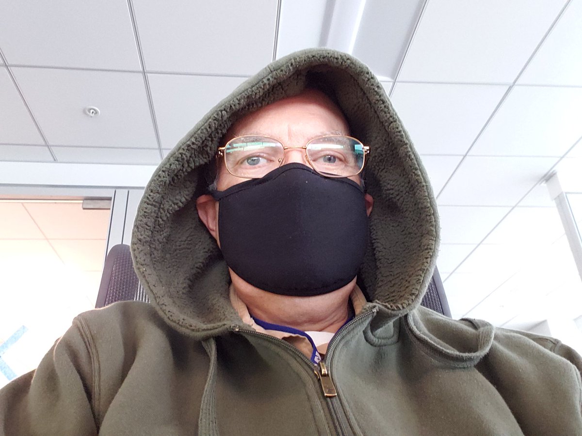 The brand new air conditioning works really well in the new office.