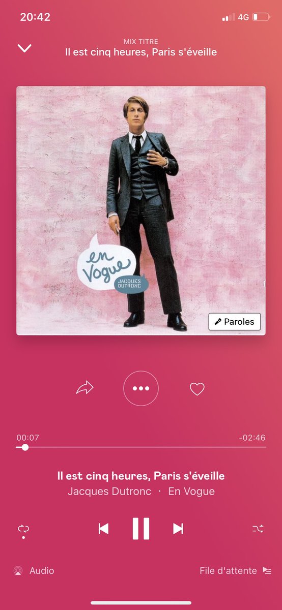 hortense_crepin's tweet photo. Quelqu’un pensera à dire à Jacques Dutronc qu’il va falloir faire une version « Il est six heures, #Paris s’éveille » ?
#CouvreFeu #macron20h https://t.co/iweZoOsnhp