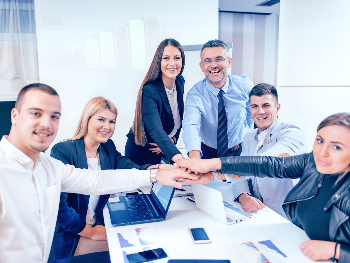 t_resilientmind's tweet image. Group training is empowering, liberating and fun. The Resilient Mind is an online group training program that is being recognized as one of the leaders in building mental resilience. Read on to learn more. 
theresilientmind.life/2020/06/a-call…
#TRM #TheResilientMind #Resiliencetrainer