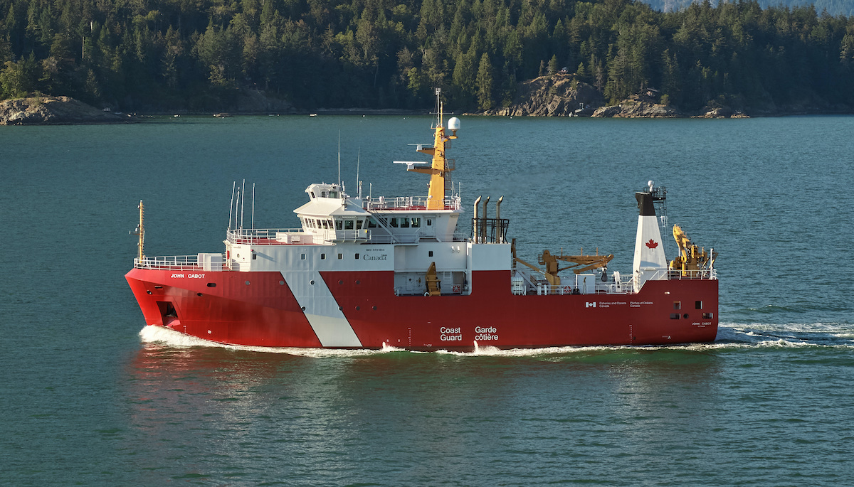 VanguardMag's tweet photo. Seaspan Shipyards (@MoreThanShips) officially delivered to the @CoastGuardCAN last week the third #OFSV under the #NSS. Congrats! https://t.co/kLN0EKsPG1 https://t.co/SDsiycbj3e