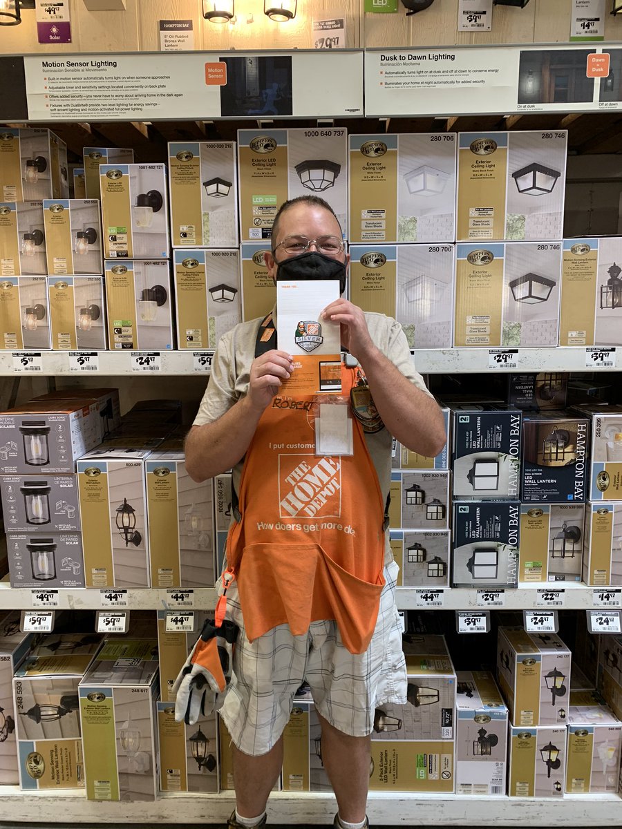 Lisa Lucero tweet media