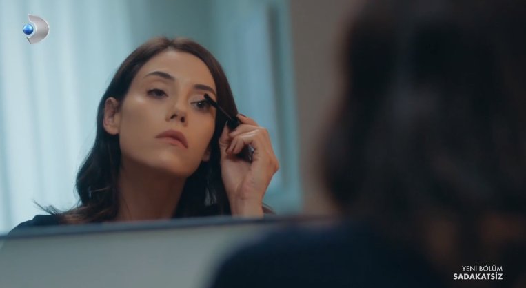 "Güvensiz kalplerimizi karaktersiz insanlara borçluyuz."  #Sadakatsiz