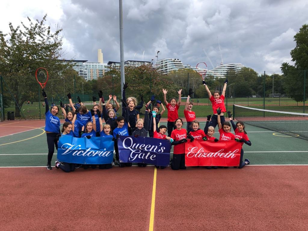 QG_PhysicalEd's tweet photo. Year 4, 5 and 6 from @QG_Juniors have been enjoying their Cricket and Tennis Inter-House competitions this afternoon!
🔴🔵 🎾 🏏 🔵🔴
#QGJuniors #QGPhysicalEducation #GoElizabeth #GoVictoria https://t.co/SaX6hqXWfC