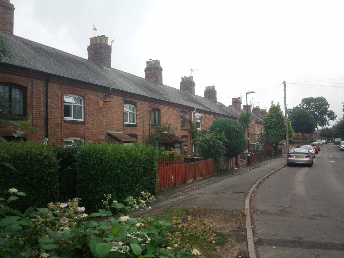 LetsDelightUK's tweet photo. How much interest does your bank pay you?
If you fancy finding out how you could get more and be #PartOfTheHousingSolution then contact Paul @BizDocCoventry or Adam @PremFSG
We make #property straightforward
#CWChamberHour https://t.co/cDMFTsyvoz