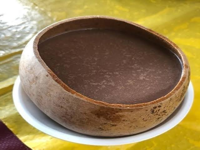 ConsultoraCapi2's tweet photo. Bebida típica para las ofrendas en nuestro país México 
La historia del pozol comienza en la época prehispánica, donde los Maya- Chontales, que habitaban en el estado de Tabasco, preparaban una bebida a base de maíz y cacao a la que llamaban pochotl. https://t.co/GLcCCn7lX9