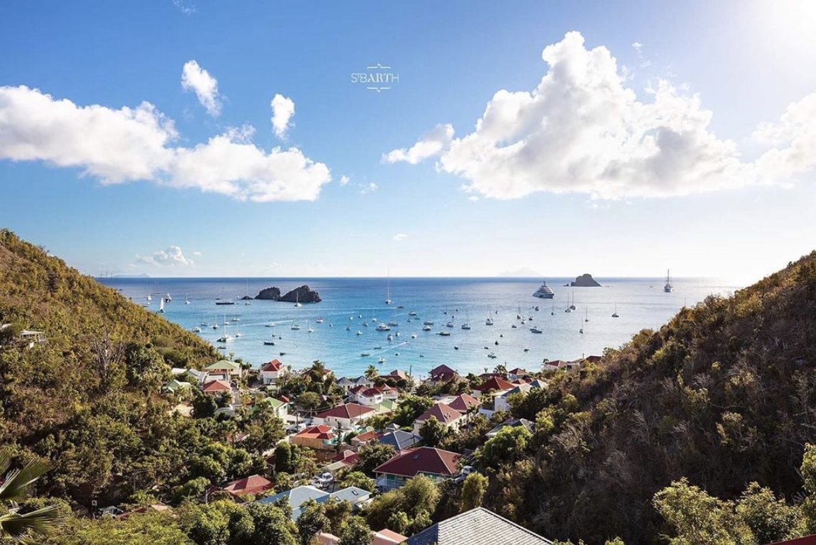 #StBarths has been named the #1 island in the Caribbean and the Atlantic in the last Condé Nast Traveller Readers’ Choice Awards!
